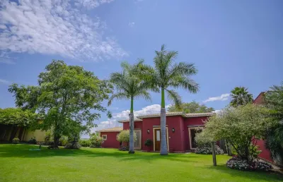 Casa em condomínio fechado com 6 quartos à venda na zona rural, delfinópolis  por r$ 4.800.000