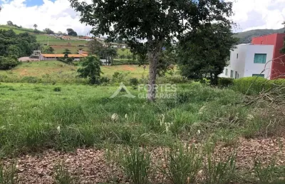 Terreno em condomínio fechado à venda no lago vitória, capitólio  por r$ 974.125
