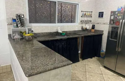 Casa com 3 dormitórios à venda, 118 m² por r$ 690.000,00 - canto do forte - praia grande/sp