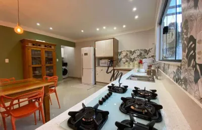 Casa com 3 dormitórios à venda, 175 m² por r$ 1.400.000,00 - canto do forte - praia grande/sp