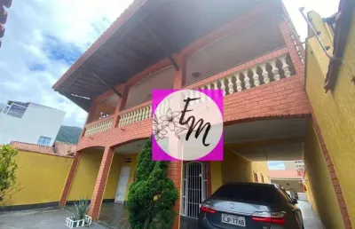Casa com 3 dormitórios à venda, 300 m² por r$ 830.000,00 - solemar - praia grande/sp