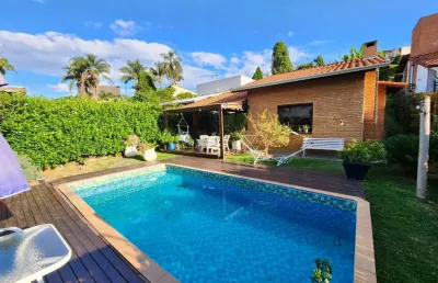 Casa em condomínio fechado com 2 quartos à venda em curral, ibiúna  por r$ 615.000