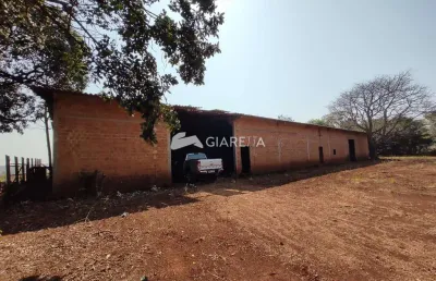 Barracão amplo para venda no distrito de boa vista, toledo-pr
