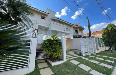 Sobrado com excelente localização para venda, centro, toledo - pr
