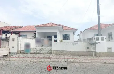 Casa com 2 quartos à venda em Joaia, Tijucas 