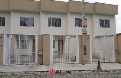 Casa com 2 quartos à venda no Rio Pequeno, Camboriú 