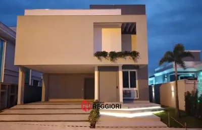Casa em condomínio fechado com 4 quartos à venda no Santa Regina, Camboriú 