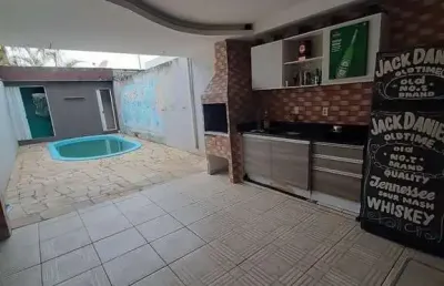 Casa com 3 quartos à venda no Centro, Camboriú 