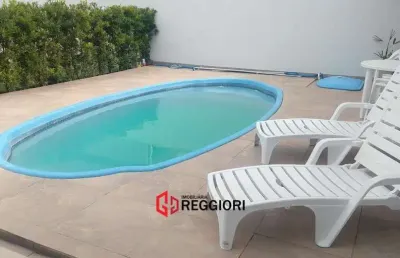 Casa com 2 quartos à venda no Rio Pequeno, Camboriú 