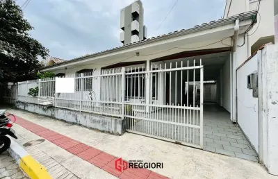 Casa com 6 quartos à venda no Centro, Balneário Camboriú 