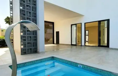 Casa em condomínio fechado com 4 quartos à venda no Centro, Balneário Camboriú 