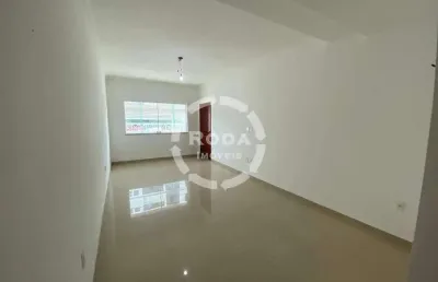 Sobreposta triplex | 4 suítes | 6 banheiros | 2 vagas
