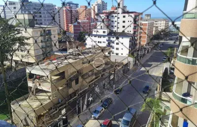Excelente apartamento de 1 dormitório suíte mobiliado com sacada de frente a 300 metros da praia na vila tupi em praia grande