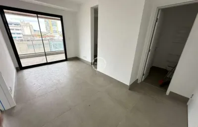 Excelente apto no boqueirão, com 1 suíte, lavabo, varanda gourmet, vaga demarcada