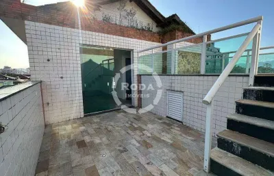 Sobrado triplex com piscina a venda em santos, localizado no embaré.