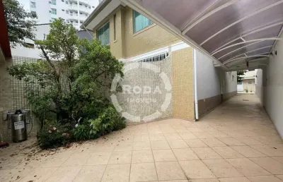 Casa com 3 quartos para alugar na Rua Bolivar, --, Boqueirão, Santos