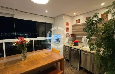 Excelente imóvel de 3 dormitórios, 2 vagas de garagem, condomínio com lazer completo, frente mar na ponta da praia, santos-sp