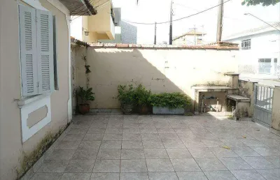 Terreno à venda na Rua Moema, --, Estuário, Santos