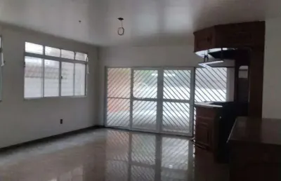 Casa com 4 quartos para alugar na Avenida Senador Cesar Lacerda de Vergueiro, --, Ponta da Praia, Santos