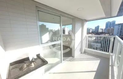 Apartamento novo com 1 suíte e varanda gourmet para locação na aparecida, santos