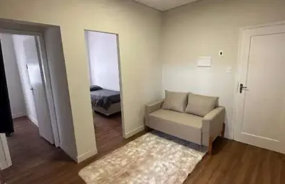 Apartamento 2 dormitórios venda boqueirão santos | prédio na praia | modernizado | vista mar lateral