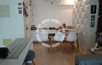 Apartamento à venda – 62m² | 2 dormitórios (1 suíte) | varanda | 1 vaga | – santos/sp