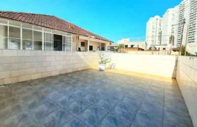 Casa com 3 quartos para alugar na Rua Doutor Carvalho de Mendonça, --, Marapé, Santos