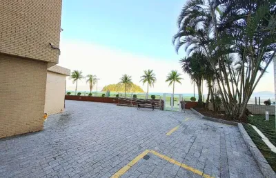 Apartamento pé na areia – reformado e espaçoso na praia do josé menino!