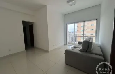 Excelente apartamento para locação na rua bolívar – apenas duas quadras da praia!