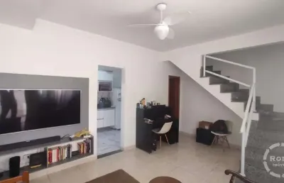 Oportunidade no marapé – casa com 2 suítes e garagem para 2 carros