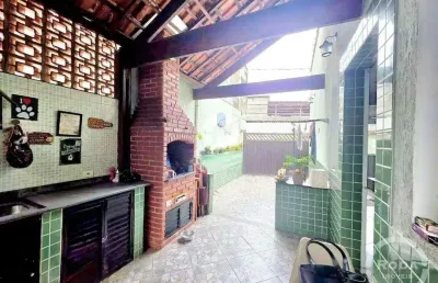 Casa com 3 quartos à venda na Caminho Dona Adelaide, --, Marapé, Santos
