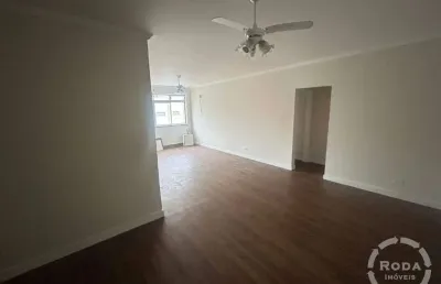 Apartamento à venda – 124m² – 2 dormitórios c/dependência completa – garagem demarcada – aparecida