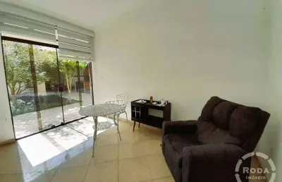 Sobrado para alugar na aparecida | 4 dormitórios, piscina, 3 vagas de garagem e próximo da praia!