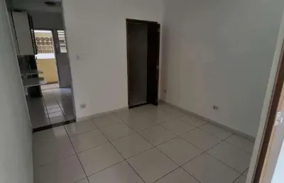 Kitnet / Stúdio para alugar na Avenida Marechal Floriano Peixoto, --, Gonzaga, Santos