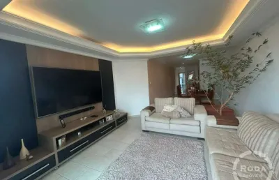Apartamento à venda – 150m² – 3 dormitórios c/dependência completa – garagem demarcada – embaré
