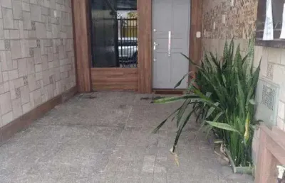 Casa com 3 quartos à venda na Rua Goiás, --, Gonzaga, Santos