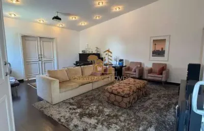 Maravilhosa casa em condimínio fechado com 543m², 5 dormitórios e lazer