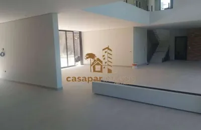 Casa à venda em condomínio fechado com 3 suítes, santana de parnaiba