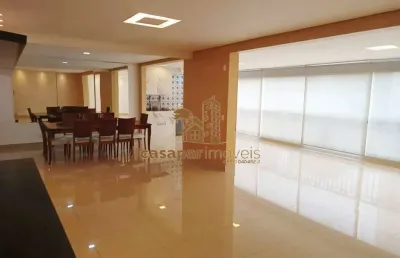 Apartamento à venda com 247m², 4 suítes e 4 vagas no melhor da vila mariana