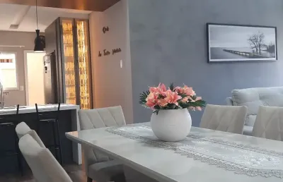 Casa com 3 quartos à venda na Rua dos Canários, 222, Pedra Branca, Palhoça