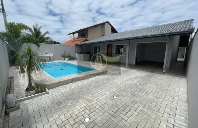 Casa com 6 quartos à venda no Centro, Navegantes 