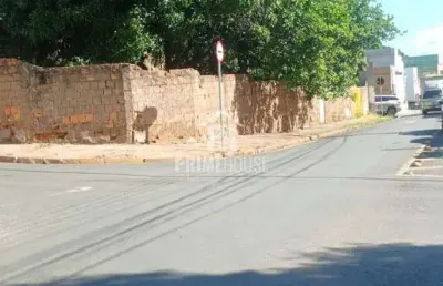 Terreno à venda na Rua Nossa Senhora de Santana, Centro Sul, Cuiabá