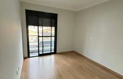 Espaçosa casa de 3 quartos e 3 suítes na vila carrão - são paulo, 170m² e 1 vaga de garagem!