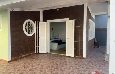 Excelente casa em caraguatatuba, 210m² a.u., 3 quartos (1 suíte),  sala, cozinha, banheiro, varanda, churrasqueira e 4 vagas. (ref: 16.647)