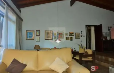 Ref 16.841 - bela casa em riviera paulista, 450m² a.u., 5 quartos (1 suíte), sala, lareira, escritório, terraço, cozinha, dep. empregada e 6 vagas.