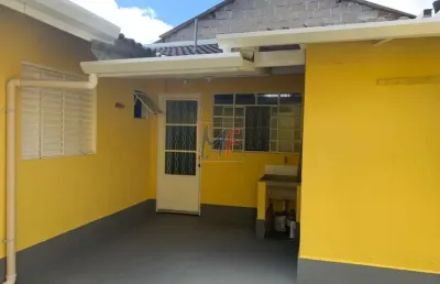 Ref 17.011 - ótima casa em são francisco xavier, 200m² a.u., 380m² de terreno, 2 quartos, sala, cozinha, área gourmet, edícula e 4 vagas.