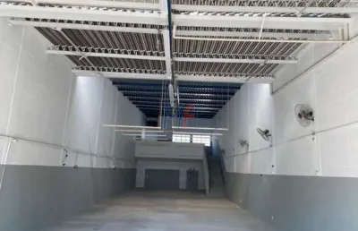 Excelente galpão em sbc, 278 m² a.u., terreno 247 m2 , vestiários, escritório, pé direito 8m, energia trifásica . zpi - ref 17.464