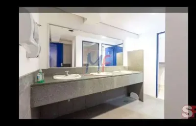 Excelente galpão na vila prudente, 612 m² a.u., com 5 banheiros, copa, vestiários, depósito, ar condicionado, escritório (ref 17.559)