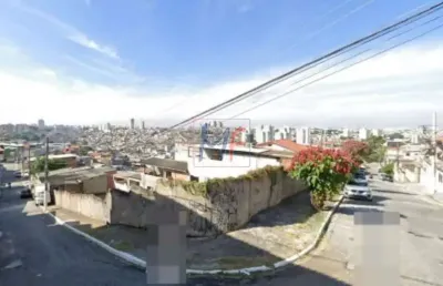 Excelente terreno no jardim peri, 500 m² de área, 86 m2 a.c., zeis 1 ,  frente 47 m ,para duas ruas e vista para o centro da cidade (ref 18.635)