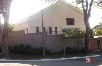 Excelente sobrado em interlagos, 4 dormitórios (1 suíte), sala, cozinha, copa, despensa, adega, piscina, salão de festas, 5 vagas (ref 18.942)